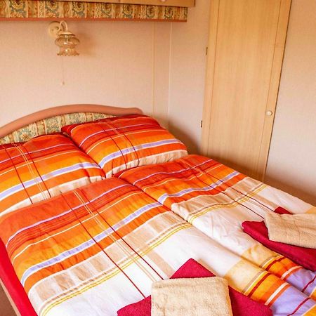 Hotel Mobilheimy Dlouhá Míle Rozmital pod Tremsinem Esterno foto