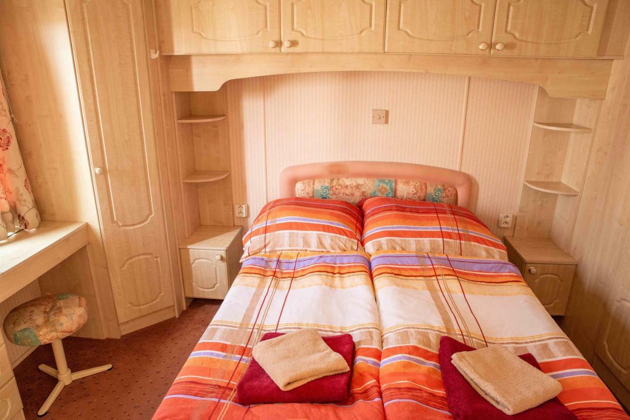 Hotel Mobilheimy Dlouhá Míle Rozmital pod Tremsinem Esterno foto